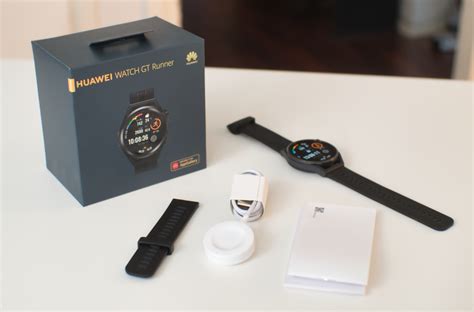 Testissä Huawei Watch GT Runner - io-tech.fi
