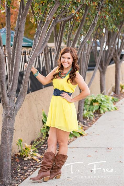 Fun Yellow Dress For Outdoor Senior Pictures In Elkhorn Nebraska Outdoor Senior Pictures