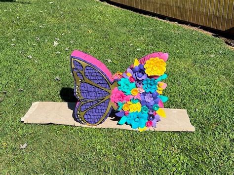 Butterfly Pi Ata Pi Ata De Mariposa With Flowers Con Etsy