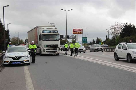 Bayram dönüşü TEMde yoğunluk Brucke Magazine