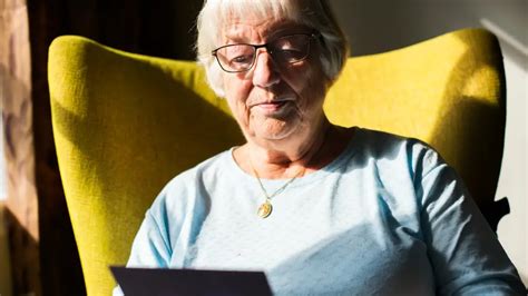 A Closer Look At Scam Victims Among Seniors And Minors Epublic Safety