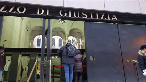 Flop Del Processo Penale Telematico Anche Il Tribunale Di Genova Corre