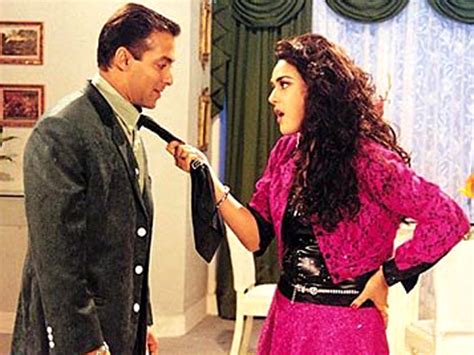 Chori Chori Chupke Chupke Movie Stills - Bollywood Hungama