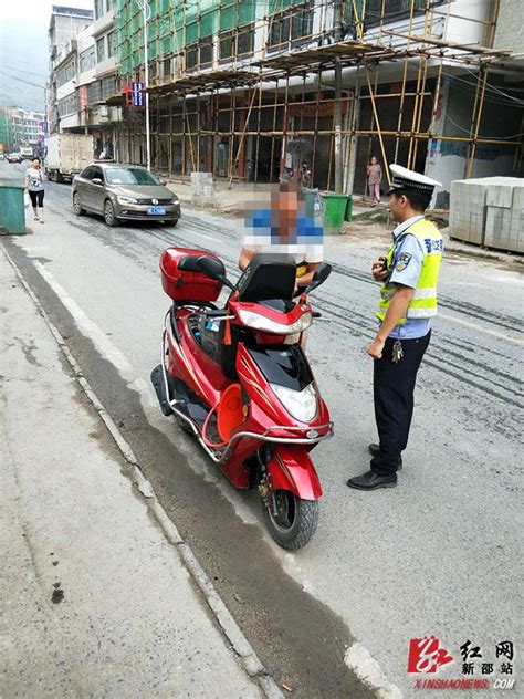 新邵交警龙溪铺中队1小时内查获2起酒驾 新邵县 湖南频道 红网