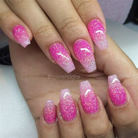 Solin Sadek On Instagram “glitterombre I Rosa” Ombre Nails Glitter