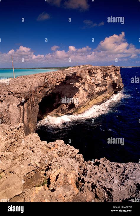 The Glass Window Bridge In Eleuthera Bahamas Stock Photo Alamy