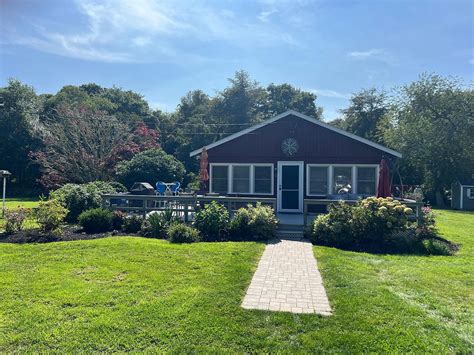 49 Pettey Ln Westport Ma 02790 Zillow