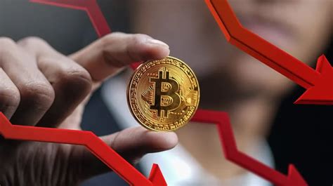 Bitcoin Price Falls Further As Crypto Liquidations Top 330 Million