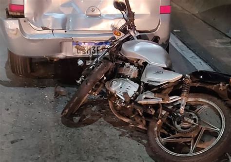 A Gazeta Motociclista Fica Ferido Em Acidente Na Terceira Ponte