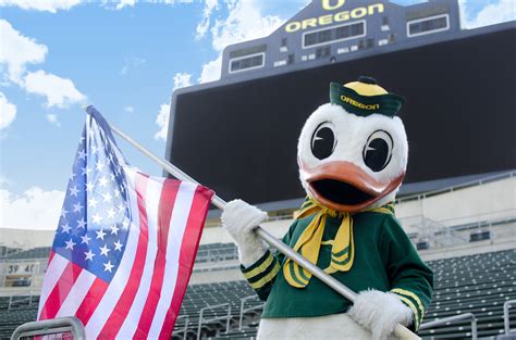 8 things you didn't know about the Oregon Duck | kgw.com