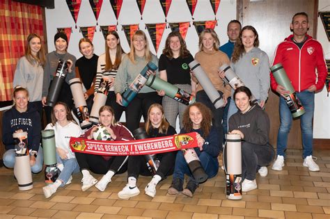 Spvgg Berneck Zwerenberg Frauen Starten Mit Helmut Lutz Als Neuem