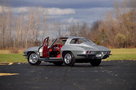 1963 Chevrolet Corvette Sting Ray Z06 Sport Coupe Stingray