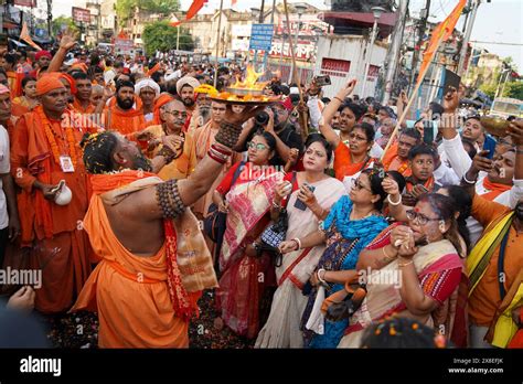 Kolkata West Bengal India 24th May 2024 Bengal Sadhus In Kolkata