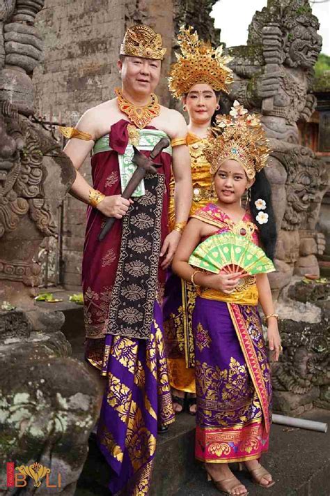 Foto Keluarga Adat Bali Foto Adat Bali