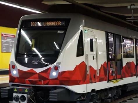 Metro de Quito reanuda su operación ECUADOR EN VIVO