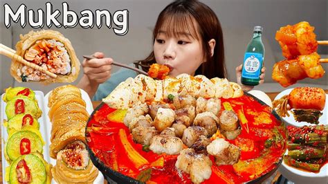 Sub Real Mukbang Spicy Beef Intestines Hot Pot Noodles Kimchi