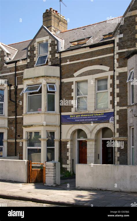 Al-Manar Mosque and Islamic Centre, Cardiff, Wales, UK Stock Photo - Alamy