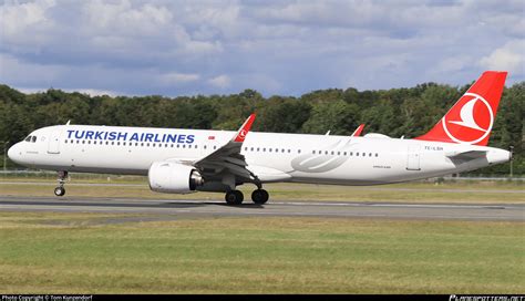 TC LSH Turkish Airlines Airbus A321 271NX Photo By Tom Kunzendorf ID