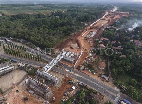 Proyek Tol Batang Semarang Antara Foto