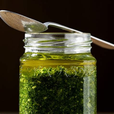 Grünkohlpesto Rezept ESSEN UND TRINKEN