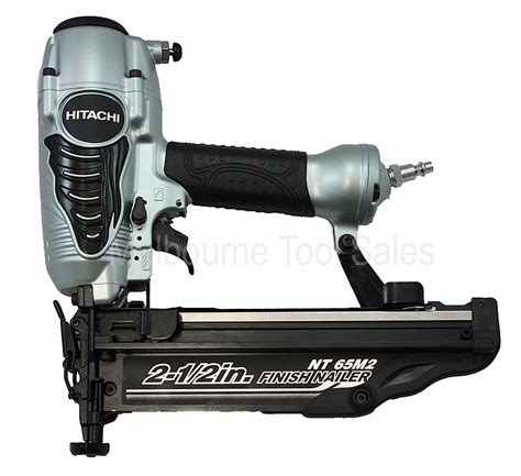 Hitachi Nt65m2 65mm 2 12 16 Gauge Straight Finish Brad Nailer Nail Gun