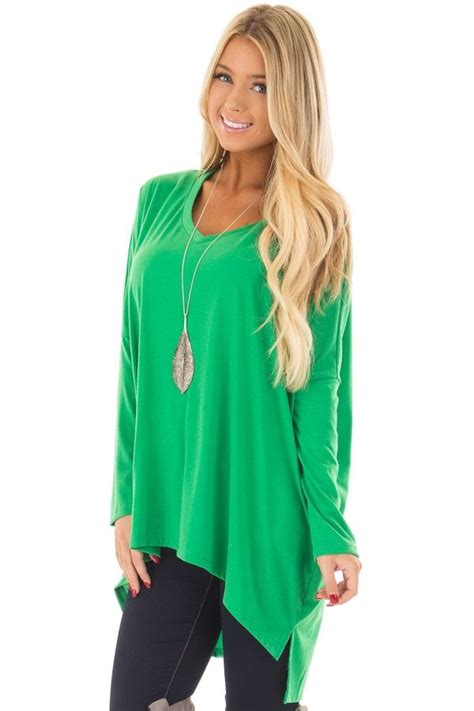 Kelly Green Oversized V Neck Top Front Close Up Womens Tops Cute