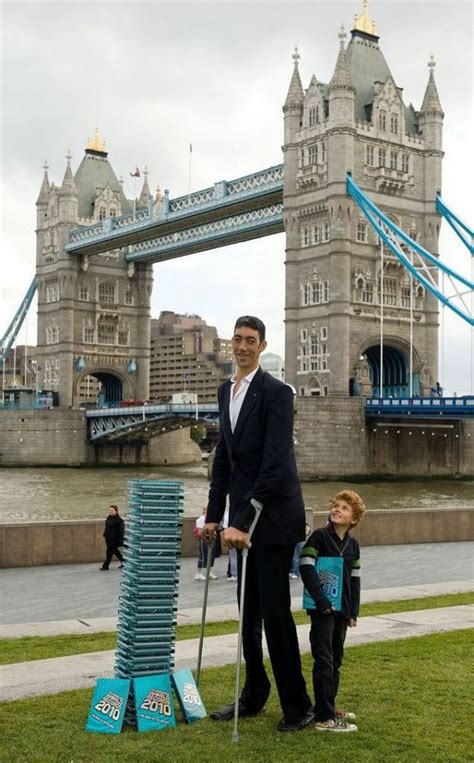 Sultan Kosen Worlds Tallest Man 26 Pics