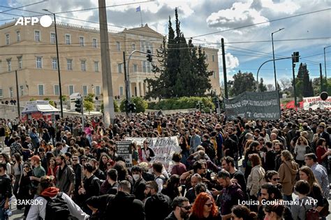 Nina Bartoldi On Twitter Rt Afpfr Nous Ressentons Une Rage