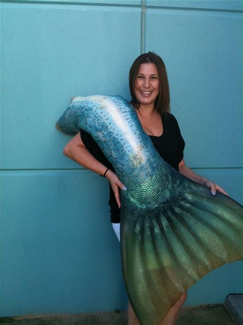 A special FX tail for the 2003 movie "Mermaids". It is a pretty good mermaid movie! The tail alr ...