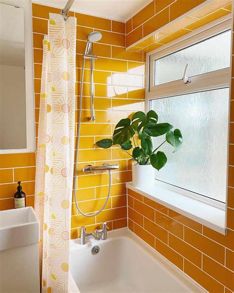 12 Ways To Use Orange In A Bathroom