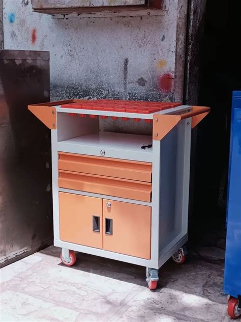 Mild Steel VMC Tool Trolley BT40 Load Capacity Kg 250 Kg At 18900