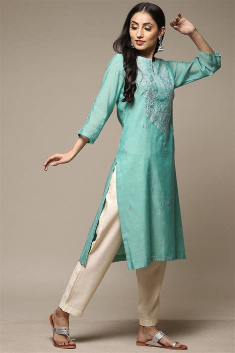 Light Green Embroidered Kurta Selling Fast At