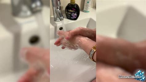 I Washing My Hands After Shop Scrubhub Xxx Mobile Porno Videos And Movies Iporntv