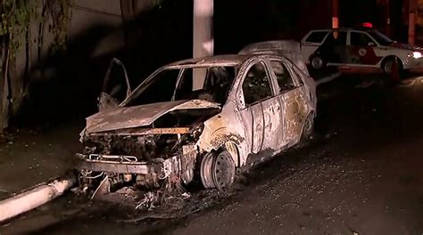 Corpo Carbonizado Encontrado Em Carro No Morumbi Em S O Paulo