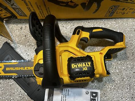 Dewalt Dccs620b 20v Max Xr Brushless 12 In Compact Chainsaw Tool Only New 885911524056 Ebay