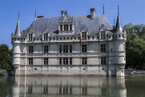 File:Castello di Azay-le-Rideau.jpg - Wikimedia Commons