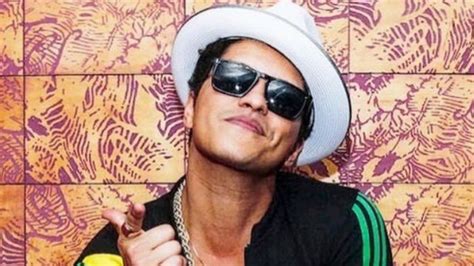 Bruno Mars Actua A Barcelona Amb Un Estadi Olímpic Lluís Companys Quasi Ple