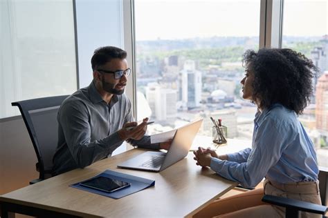 Afinal Como Se Preparar Para Uma Entrevista De Emprego