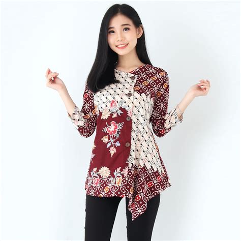 Dress Batik Elegan Untuk Wanita Gemuk