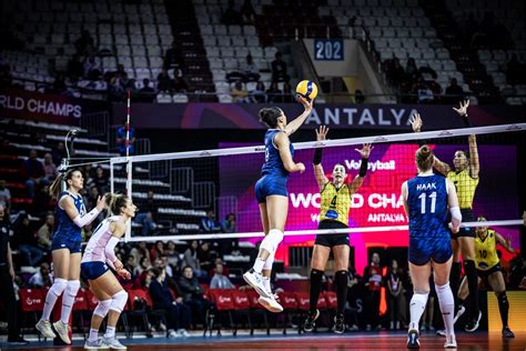 WorldofVolley CWCH W Imoco Send Praia Home And Qualify For Semis