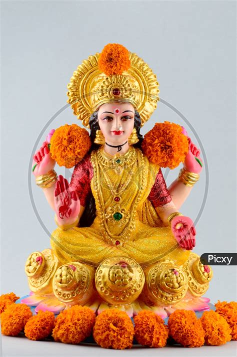 Goddess Lakshmi Diwali Greetings - 1064x1600 Wallpaper - teahub.io