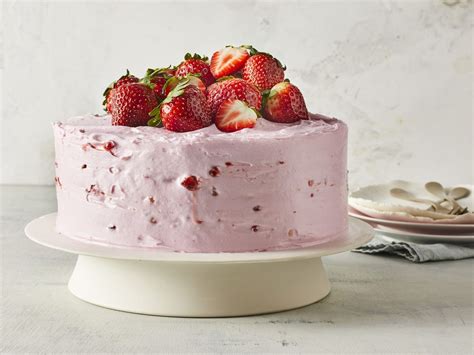 Strawberry-Lemonade Layer Cake Recipe | Southern Living