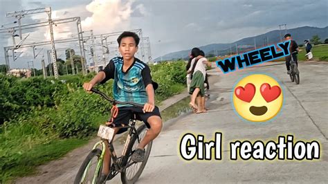 Wheely 🥵 Cute Girl Reaction Cycle Stunt Public Crazy Reaction 😮