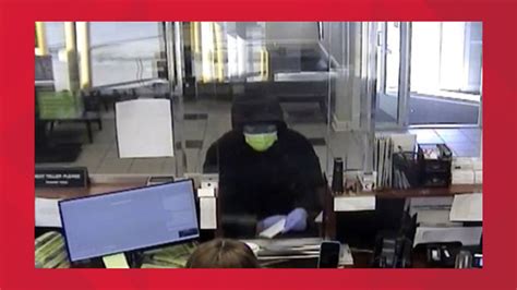 St Louis Police Ask For Help Identifying Attempted Bank Robbery Suspect