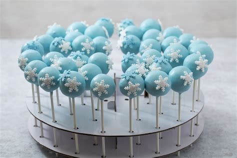 Frozen Cake Pops