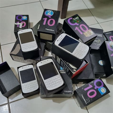 Jual Blackberry Bb Q G Minus Shopee Indonesia