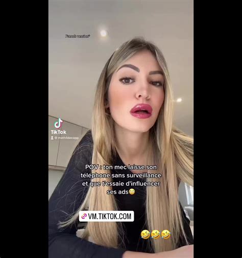 Vidéo Sur une autre vidéo la jolie blonde évoque une demande en mariage exceptionnelle