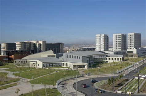 Learning Center. Granada University | Cruz y Ortiz arquitectos | Archello