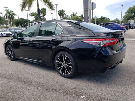 Pre Owned 2018 Toyota Camry Se 4dr Car Fwd