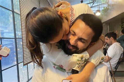 Shahid Kapoor Mira Rajput Posts Belated Birthday Message For Husband